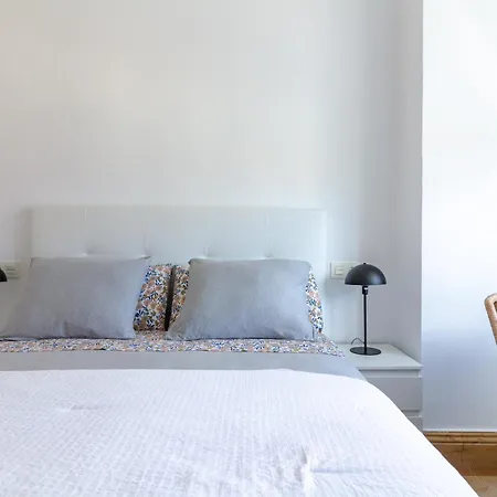 Apartment Ah La Creme De La Creme Vut6990as